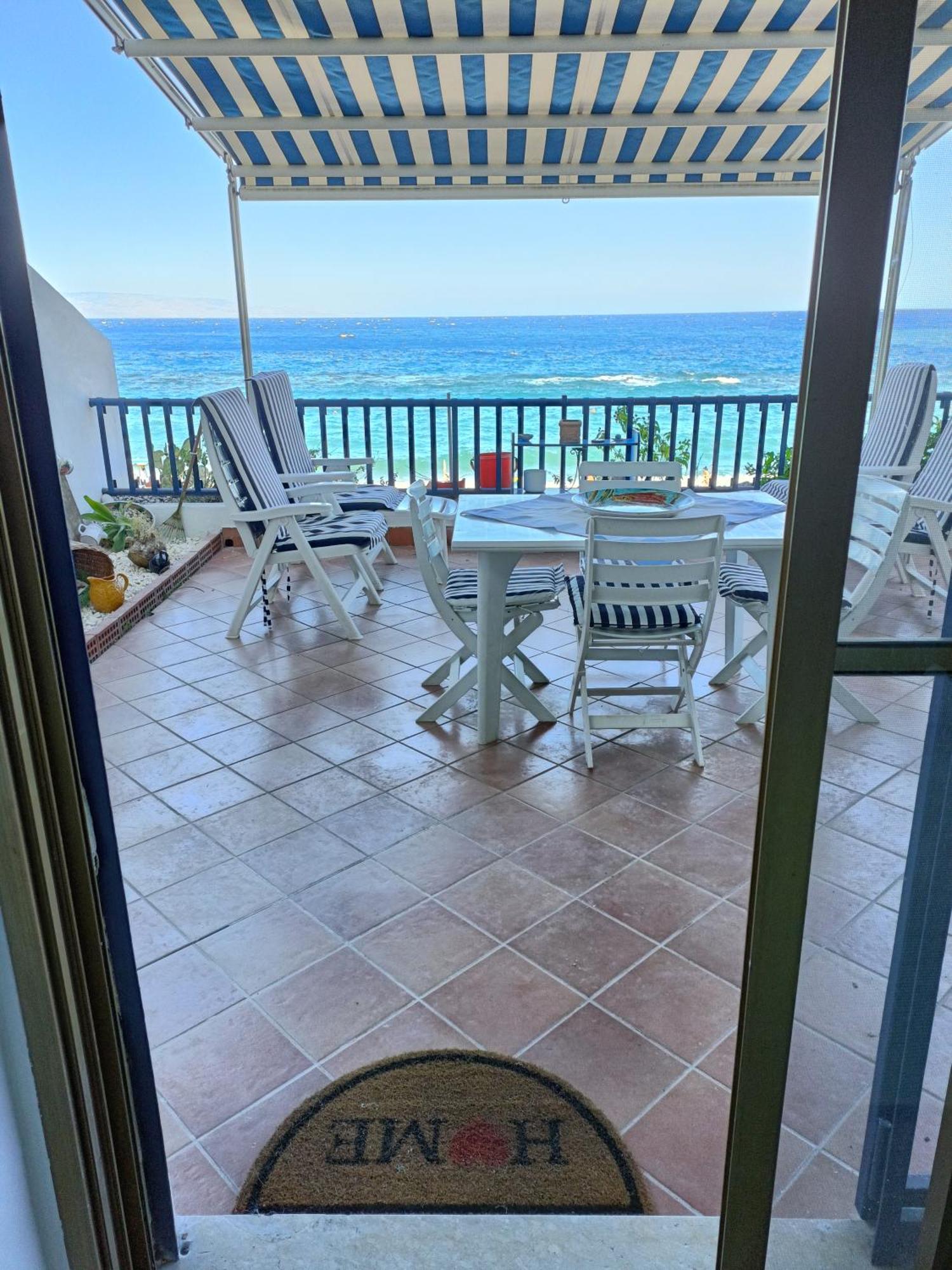 Casa Vacanze Margarita Sant'Alessio Siculo Ngoại thất bức ảnh