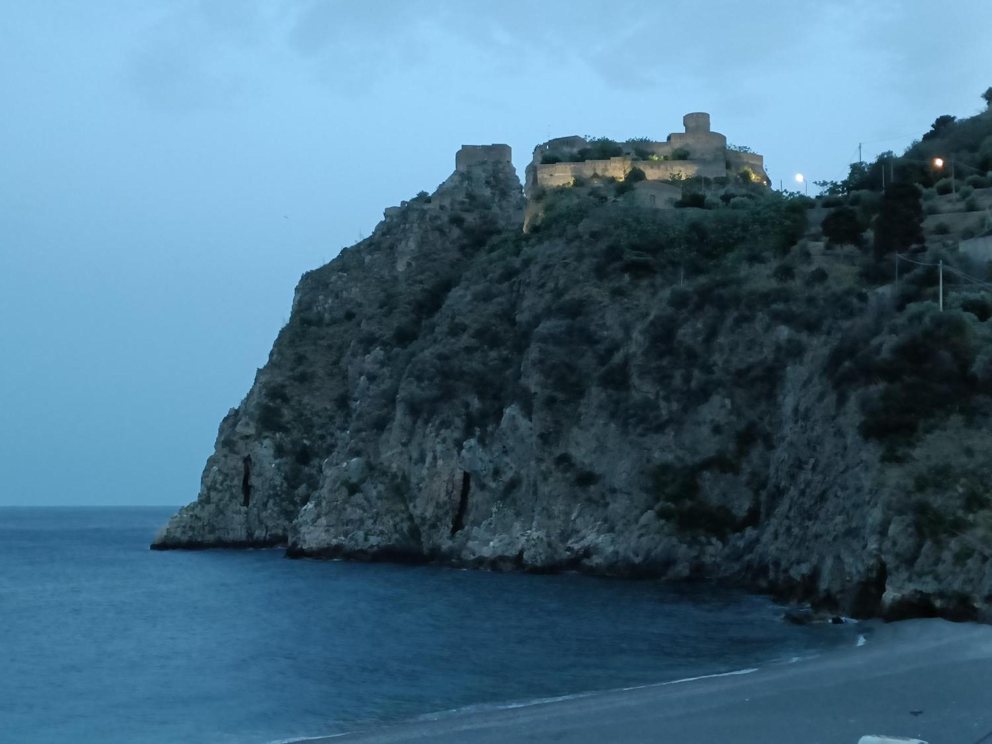 Casa Vacanze Margarita Sant'Alessio Siculo Ngoại thất bức ảnh